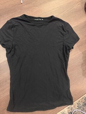 Abercrombie & Fitch Black Short Sleeve Tee